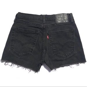 Levi’s 512 Black Shorts ✨
